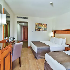 Standard Double or Twin Room Side Seaview