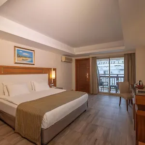 Standard Family Room Pool View